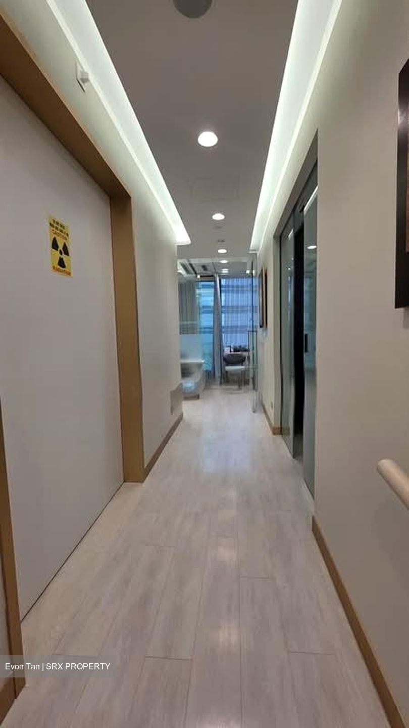 Oasia Hotel/novena Specialist Center (D11), Retail #558265081